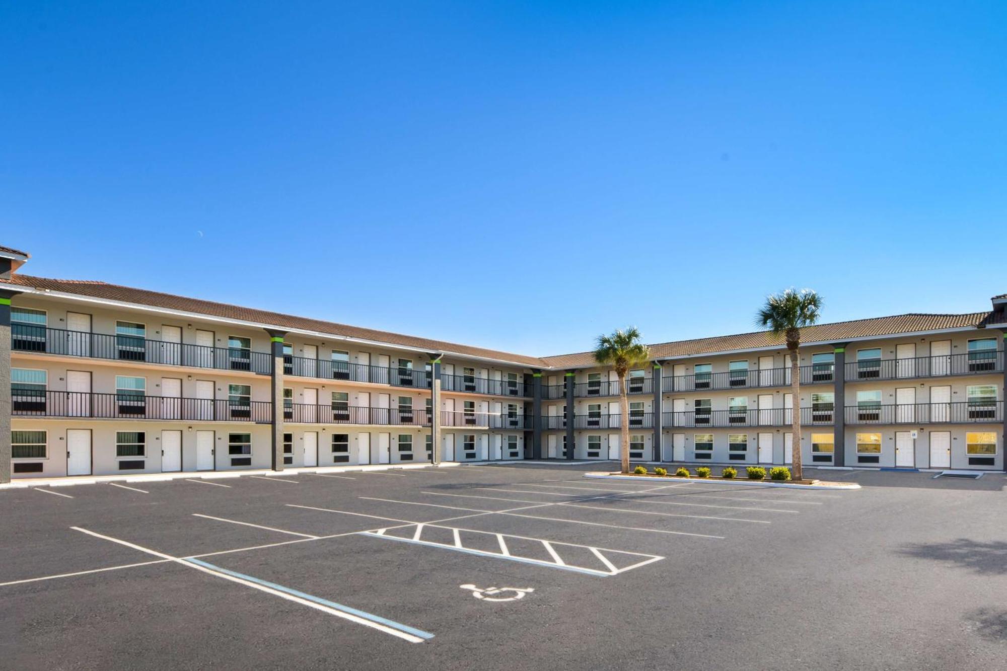 Surestay Hotel By Best Western Clermont Theme Park West Kissimmee Exterior photo